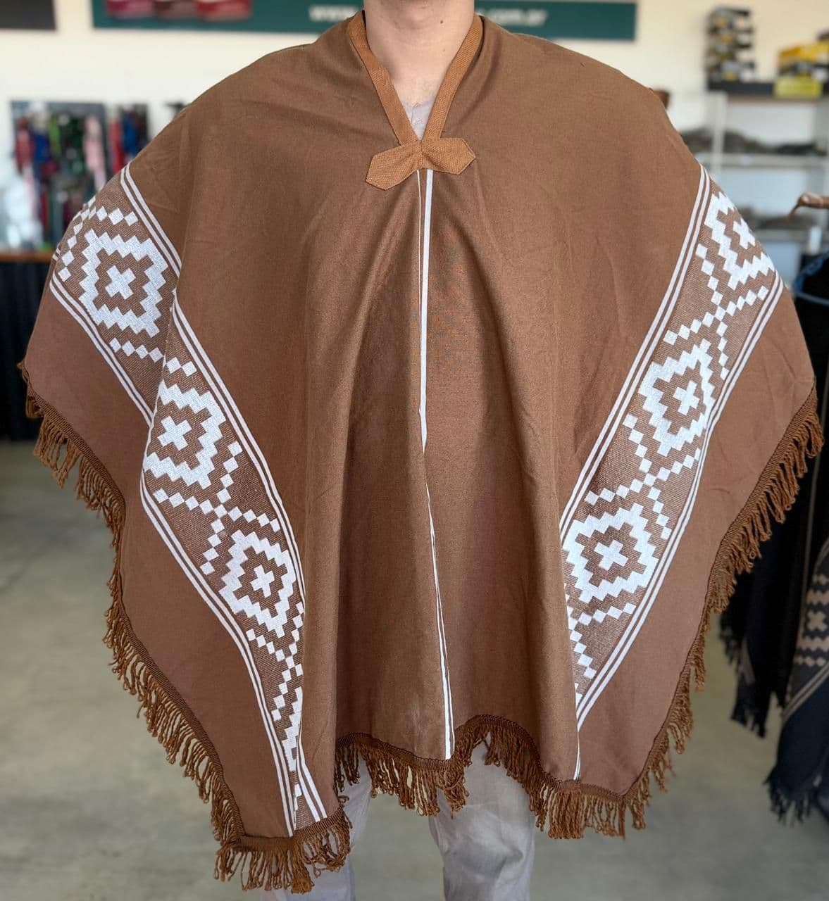 PONCHO
